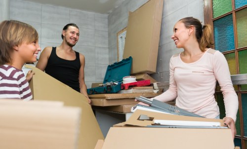 Fast furniture loading for same day removals in Clapham Common