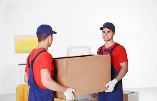Reliable van service for business and household deliveries in Clapham Common