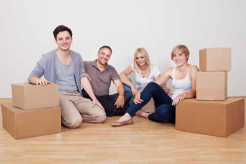 Packing and transport support for Claphamcommon relocation services